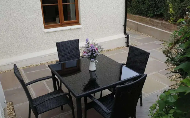Cherry Trees - 2 Bedrooms -pets Ok - Woodburner
