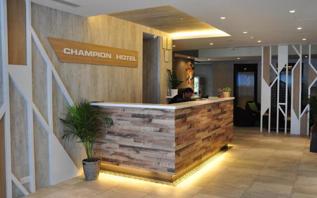 Champion Hotel