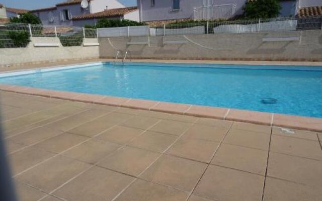 Languedoc Immobilier Villa Duplex Jardinet Piscine Plage - Hb278