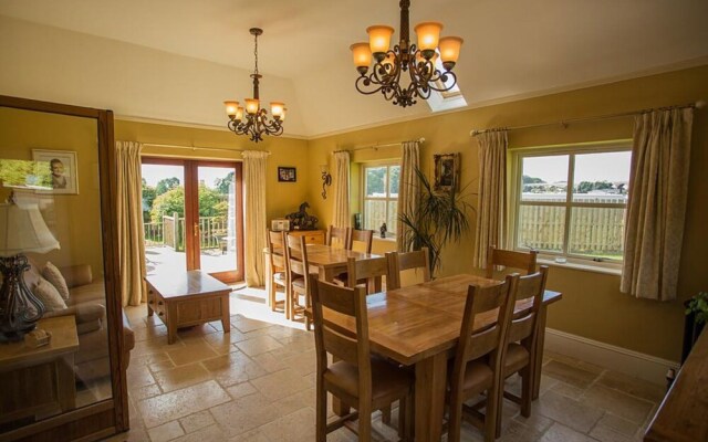 Eskview Farm Bed and Breakfast