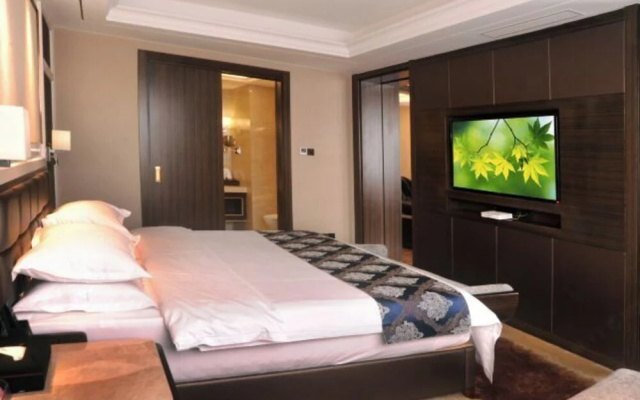 Yingjiang Triumph Hotel – Guest Rooms – Dehong