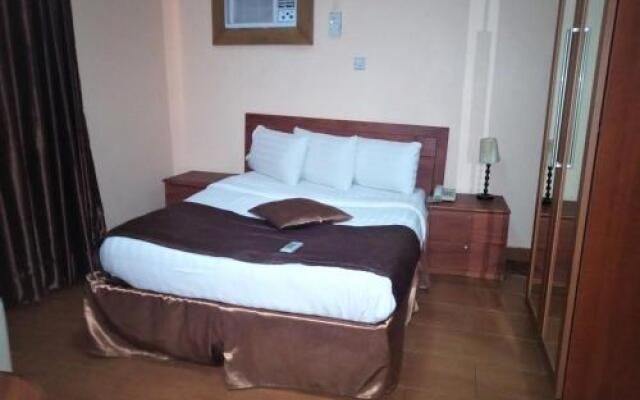 Presken Hotels @ Opebi, Lagos