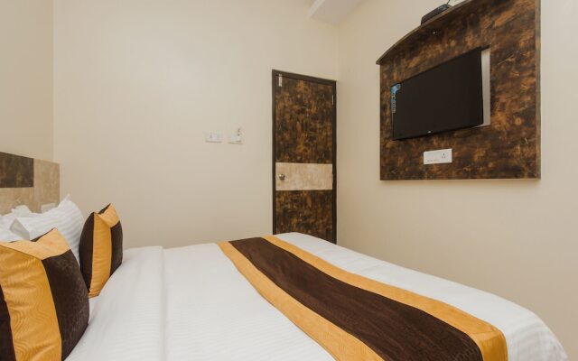 OYO 11511 Hotel Embassy Grand