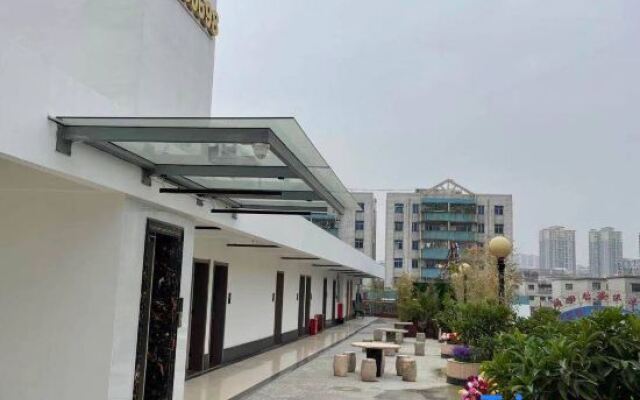 Yijing Hotel