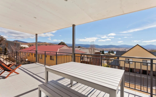 The Elements West - Jindabyne