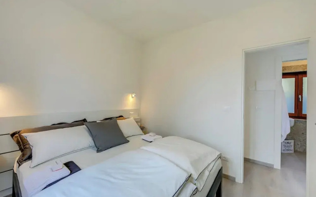 Relais Nanzello Garda Living 1