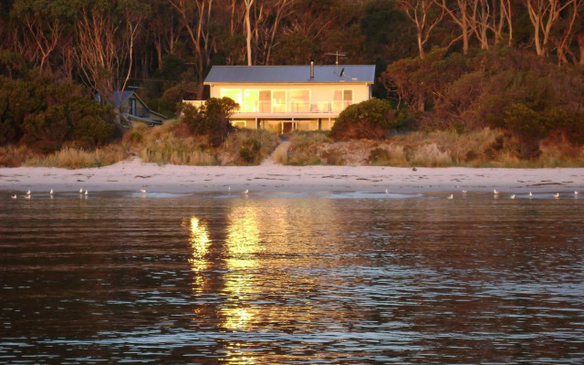 Harpers on the Beach