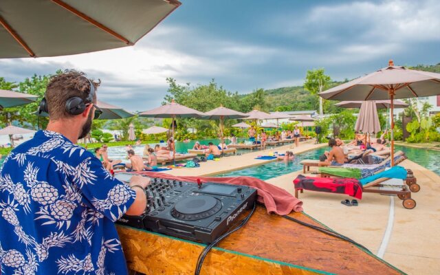 PP Charlie Beach Resort