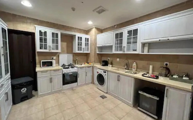 Luxurious Modern Apartment Sea View