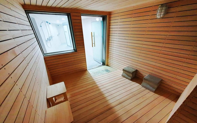 Commodore Hotel Busan