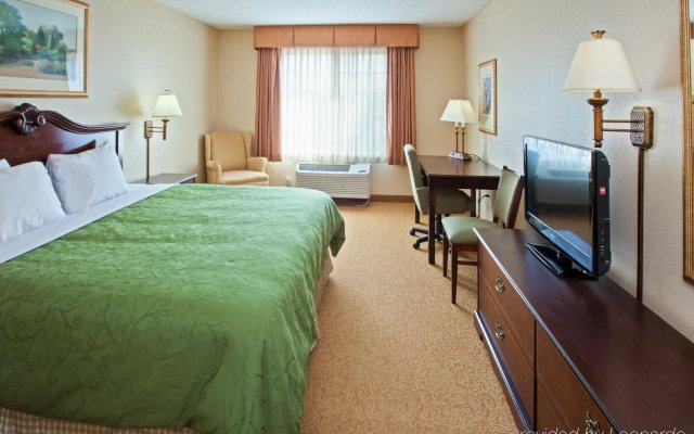 Country Inn & Suites by Radisson, Indianapolis Airport South, IN