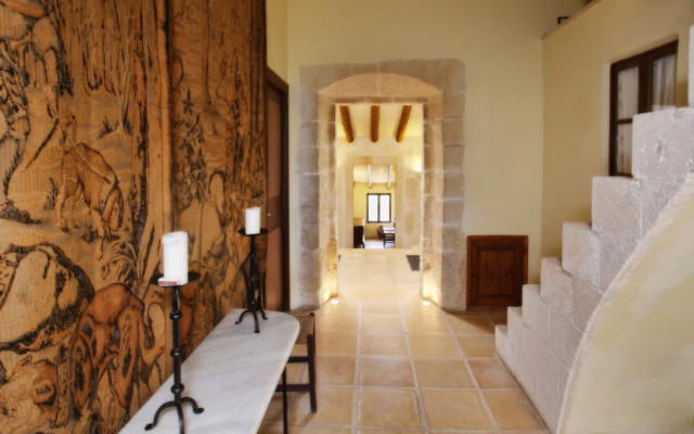 Reserva Rotana Hotel