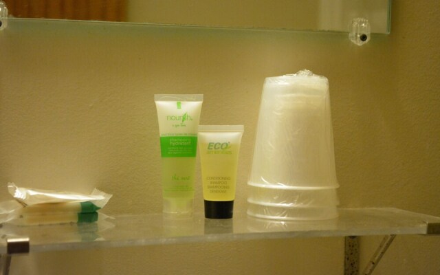 Theodore Motor Hotel