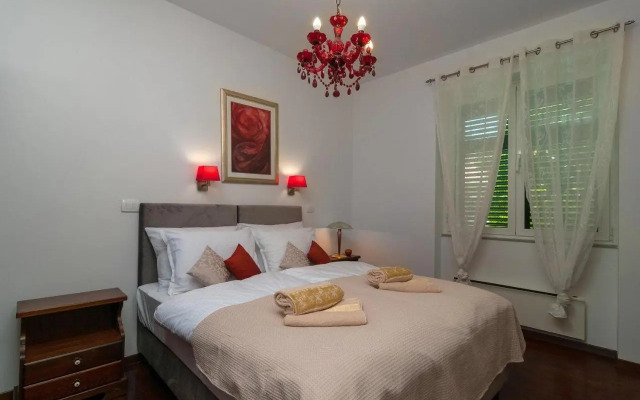 Luxury Rooms 7heaven Suite Apartment
