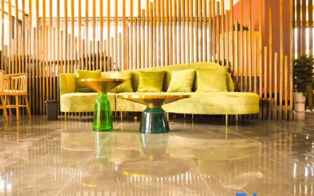 Yuntai Mountain Muze Shanli Hotel