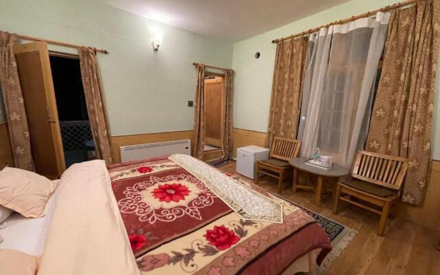 Hotel Ladakh Greens