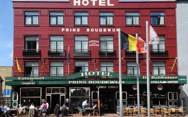 hotelImage