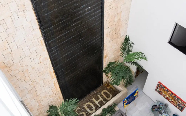 Soho Playa Hotel
