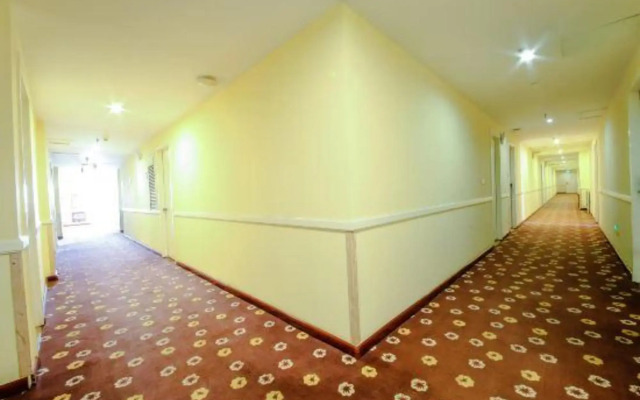 Home Inn (Tianjin Pujihe East Road Tianlishi)