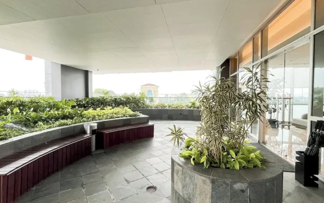 Strategic Studio At Antasari Place Apartment