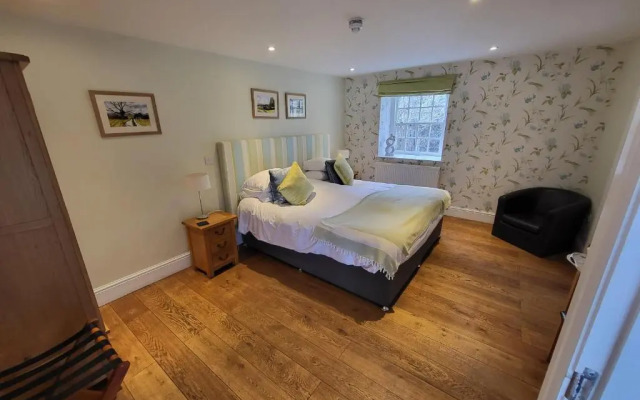 The Manifold Inn