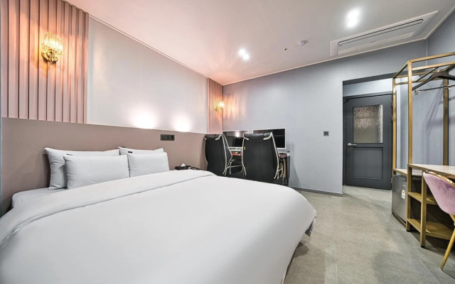 Ansan Grey Design
