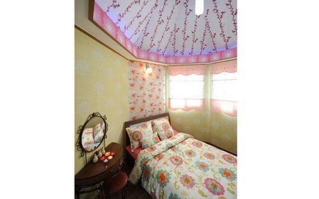 Ganghwa Punggyung gryujineon zip Pension