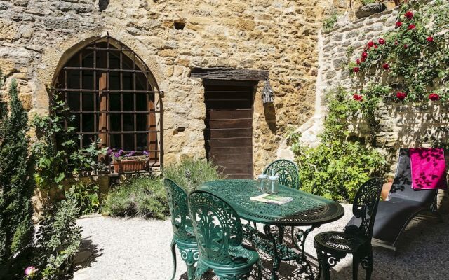 Amazing house with terrace garden