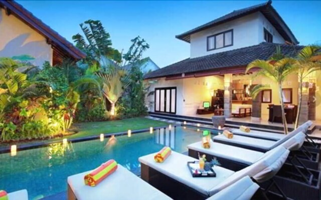 Villa Adhyatma