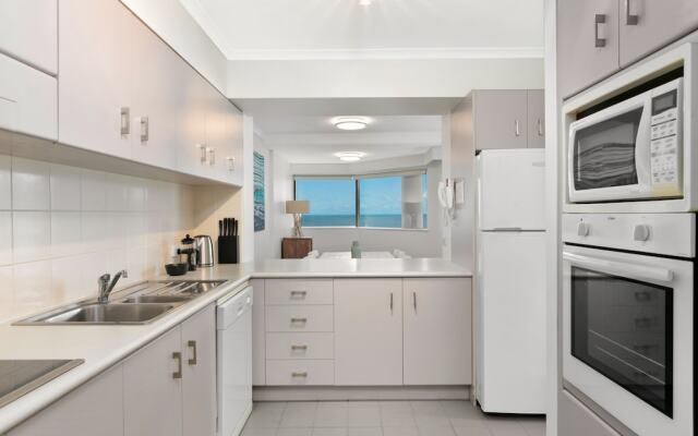 Cairns Oceanview at 181 The Esplanade 34