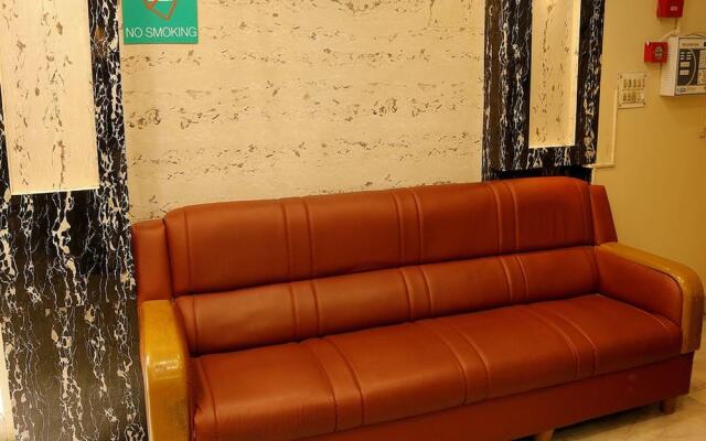 OYO 1058 Hotel Royal Garden