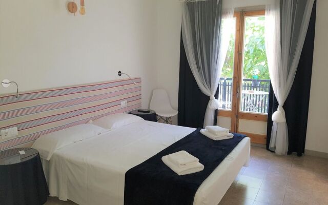 Hostal Santa Gemma