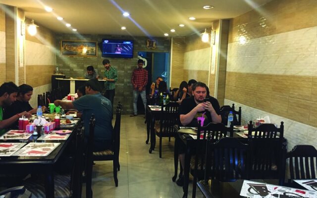 Chauhan Inn