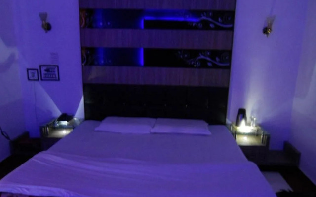 Hotel Goverdhan Palace