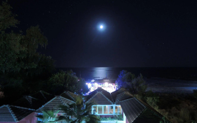 As Queen Beach Hotel