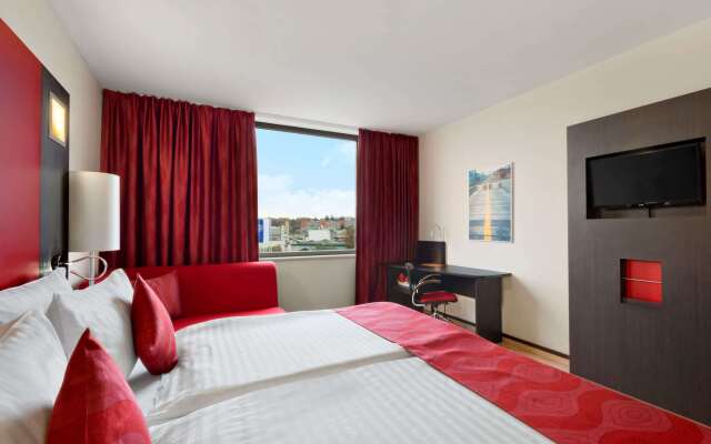 Ramada Encore by Wyndham Geneva