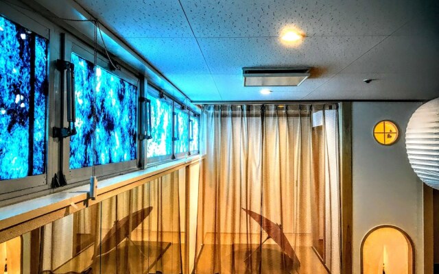 SEACRET BASE EBISUTEI SOUZOU with SAKE BAR - Hostel