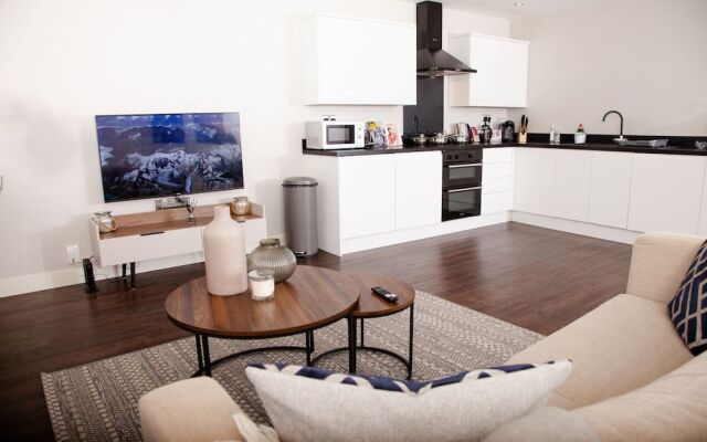 High Life Luxury Serviced Apartments