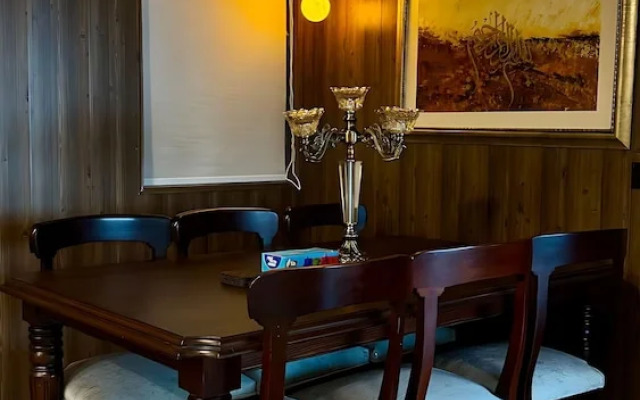 Royal Serviced Cottages