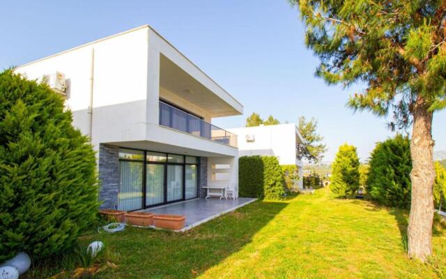 Beverly hills kuşadası