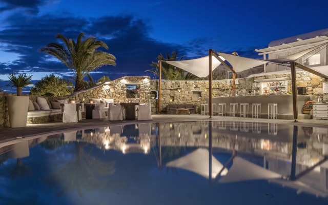 Ostraco Suites