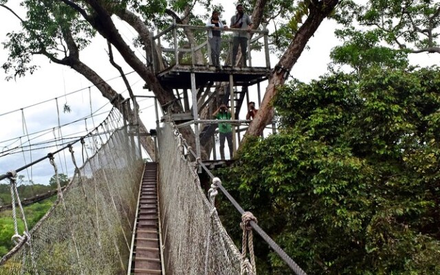 ExplorNapo Lodge