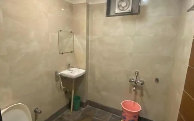 Hotel Raghupati - Ayodhya