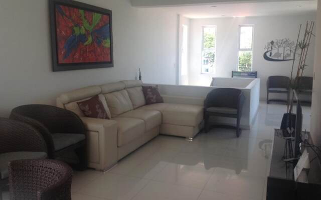 Lili House