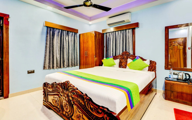 Treebo Trend The Eden