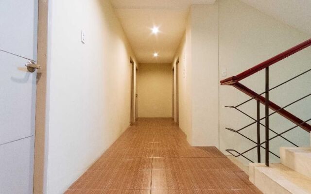 RedDoorz Plus near Osmena Highway 2 - Quarantine Hotel