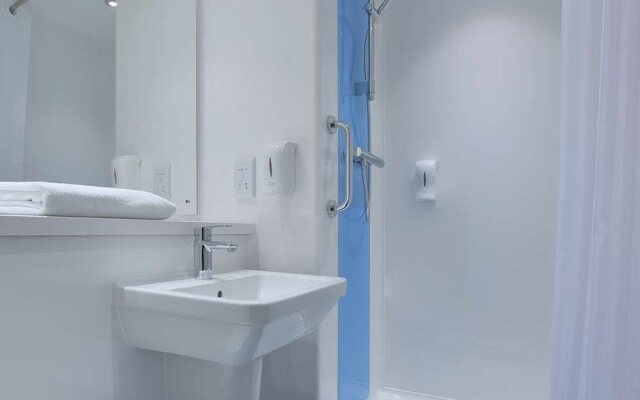 Travelodge Sheffield Central