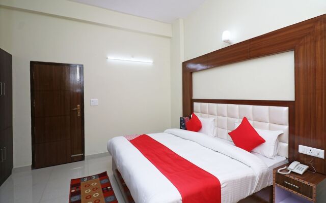 Oyo 26757 Mds Residence