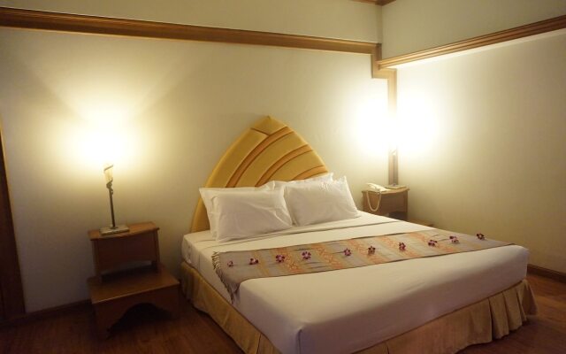 Ban Chiang Hotel (SHA Plus+)