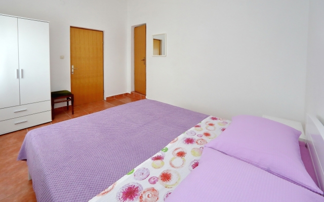 Apartment Aleksandra - 10 m from sea: A2 desni Bibinje, Zadar riviera